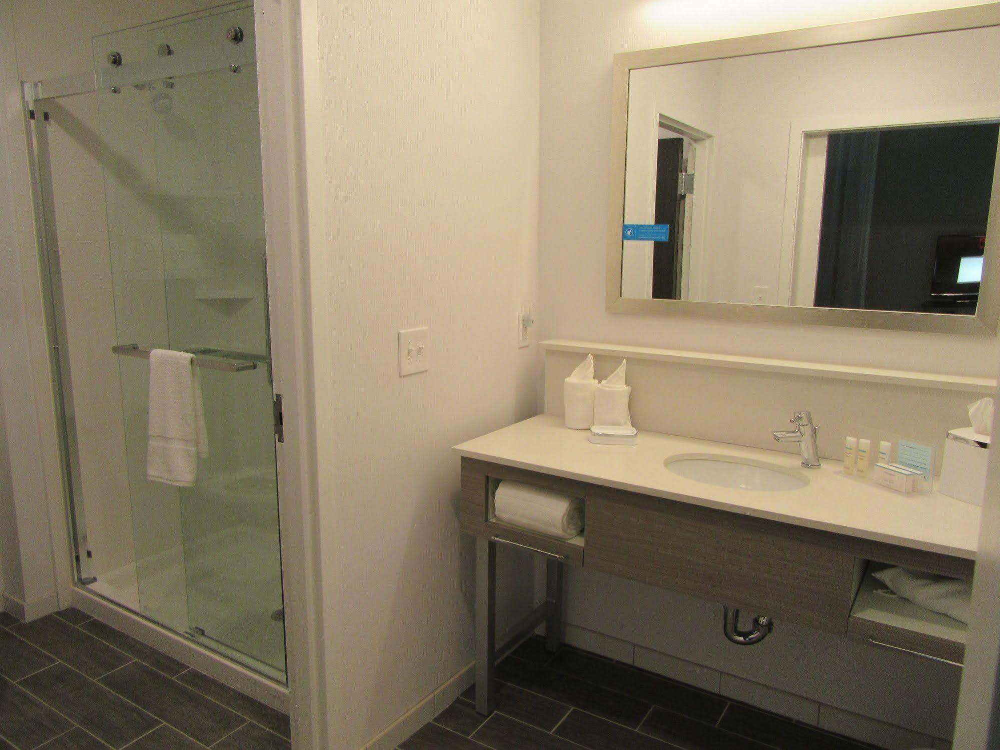 Hampton Inn & Suites By Hilton Knightdale Raleigh Luaran gambar